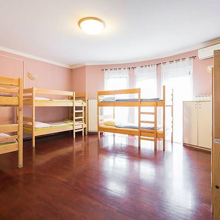 The Wallaby House Hostelザグレブ エクステリア 写真