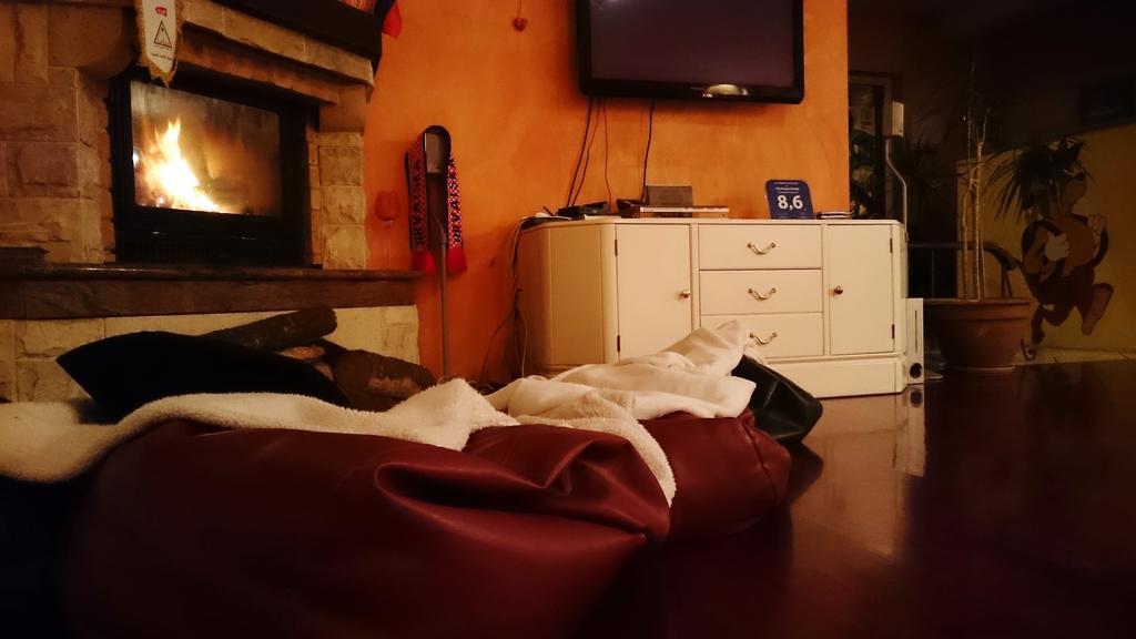 The Wallaby House Hostelザグレブ エクステリア 写真